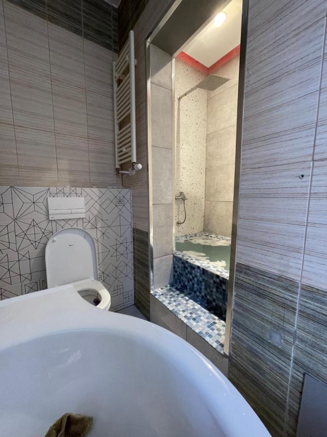 Ora-Prn, Studio Apartment In The City Centre Priştine Dış mekan fotoğraf